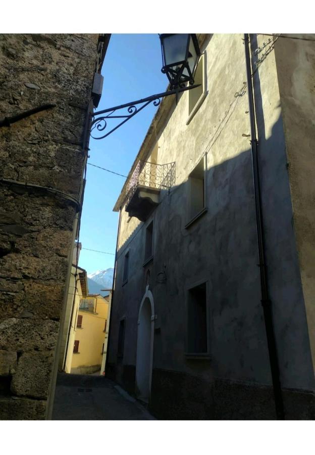 Casa Vacanze Al Colletto - Con Terrazza Panoramica In Centro Storico Vagli di Sotto 外观 照片