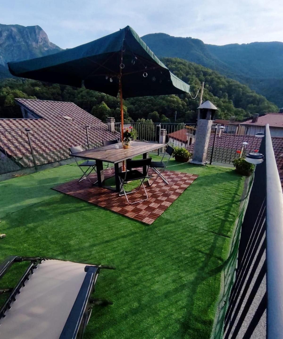 Casa Vacanze Al Colletto - Con Terrazza Panoramica In Centro Storico Vagli di Sotto 外观 照片